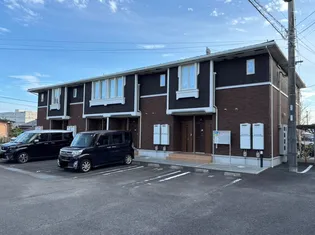 ティータウン レガーロ E【2階】の外観