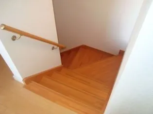 PURE RIVIERE【2階】の内装