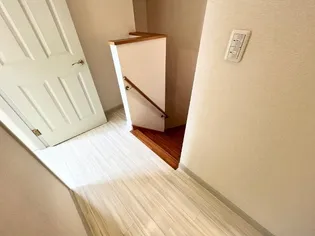 PURE RIVIERE【2階】の居間