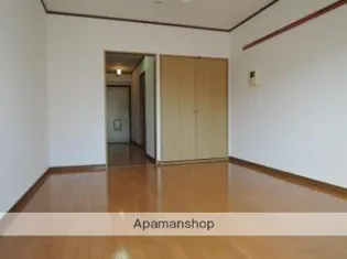 パームスウィート【303号室】の居間