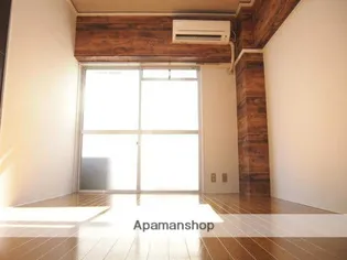 SOLEILⅡ【102号室】の居間