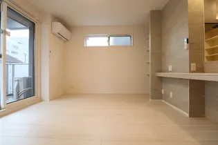 マリンパレスタイセイ【2階】の居間