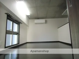 ALTE MEISTER カサミラ【201号室】の居間