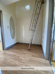 エレガンス小戸【D号室】の内装