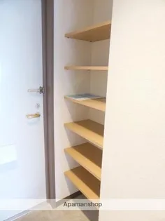 センチュリー丸島【203号室】の内装