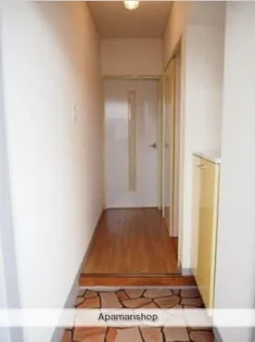 ファーストライフ大塚【301号室】の玄関