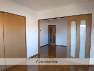 ホープパレス【205号室】の居間