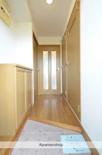 ホープパレス【205号室】の玄関