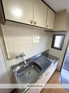 シェーンブルン【1階】のキッチン