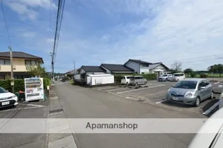 シェーンブルン【1階】の周辺