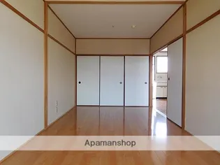 メゾンド・F【303号室】の居間