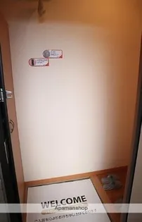 サニー神宮の森【105号室】の玄関