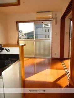 ファミリアODO【3階】の居間