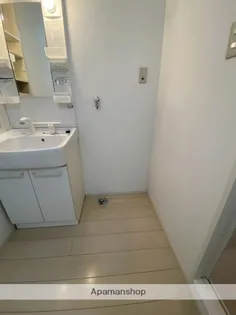 ワンリーフマンション【302号室】の内装