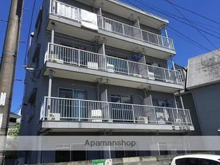 コーポ城南【3階】の外観