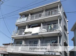 コーポ城南【3階】の外観