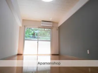 オーブⅡ【203号室】の居間