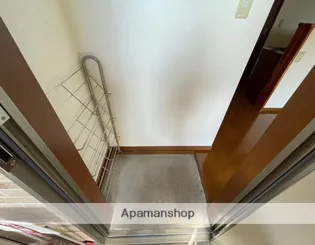 アルテブラン祇園【1階】の玄関