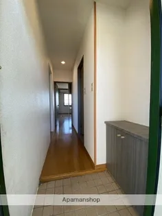 PINE VIEW【401号室】の玄関