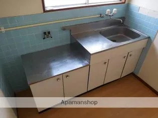 井上コーポラス【3階】のキッチン