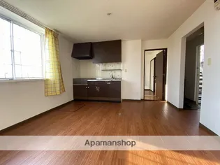 オーシャンヒル【B102号室】の内装