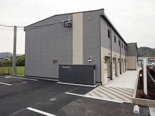 レオパレスTHS【106号室】の外観