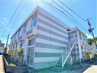 レオパレスフローラ【2階】の外観