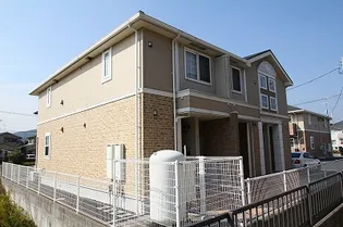 レ・フレール B【101号室】の外観