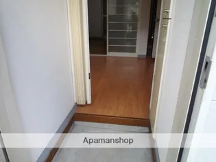 チェリーヒルズ兼徳【1階】の玄関