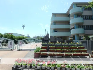 ゼブラビル【2階】の周辺