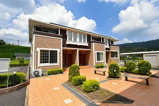 ブルースカイB【1階】の外観