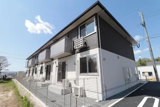 L’ALLURE(ラリュール)【1階】の外観