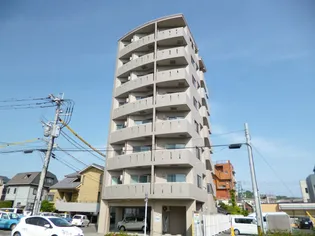 シンフォニア草牟田【0502号室】の外観