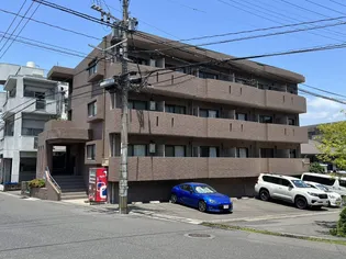 グランドゥール木元【302号室】の外観