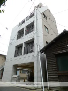 サザンウィンド甲突【401号室】の外観
