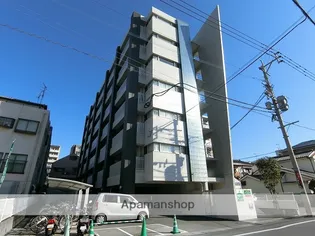 COSUMO UEARATA【3階】の外観