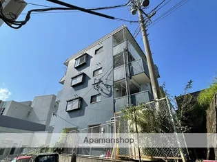 メゾン南国【3階】の外観