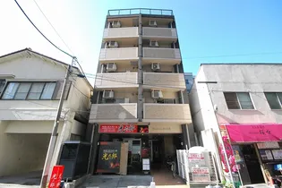 フォルシュ加治屋【1階】の外観