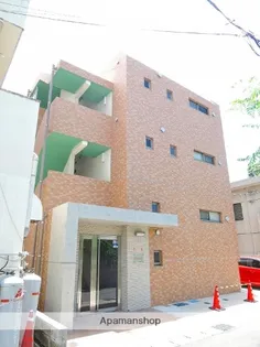 マドリ【1階】の外観