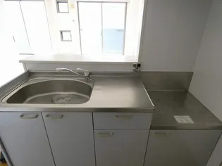 サンルーチェ薬師【0201号室】の内装