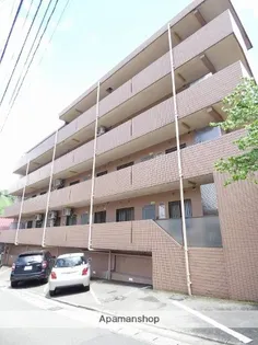 グランドゥールMARI【2階】の外観