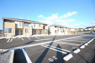 クオーレ B棟の画像