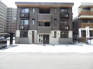 AZLIE(アズリエ)【1階】の外観