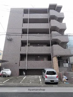 れいめい下荒田【4階】の外観