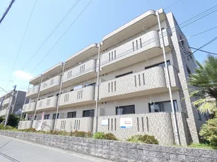 ファームガーデンD棟【3階】の外観