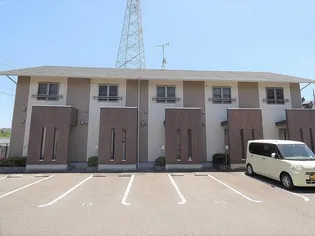 ファミーユ 壱番館の画像