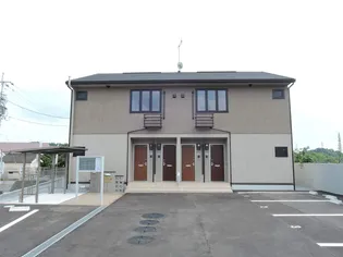 ヴァン・フレ川上【1階】の外観