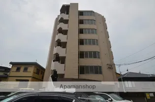 グランパルク梓館【4階】の外観