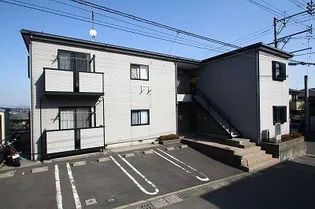 クローバーズヒル田上台【2階】の外観