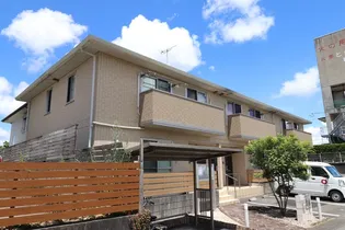 フローラ東本町【2階】の外観